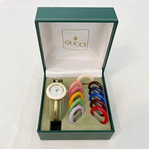 Gucci Vintage Interchangeable Bezel Watch